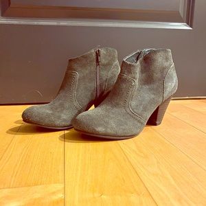 Suede army green Aldo booties, size 6